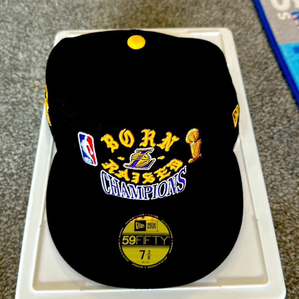 Born and raised champions lakers hat ( 59 fifty) 7 3/8